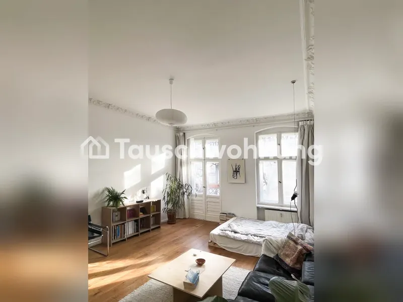 Tauschwohnung: 1-Zimmer Altbau  mit Balkon gegen 1 - 2-Zimmer — photo 1
